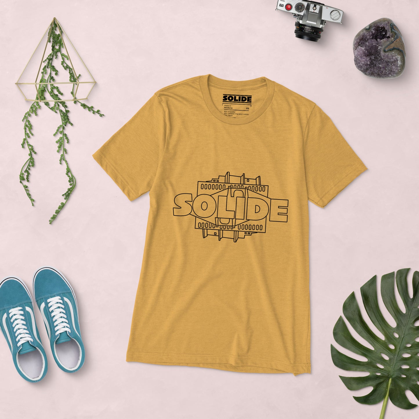 Short sleeve t-shirt